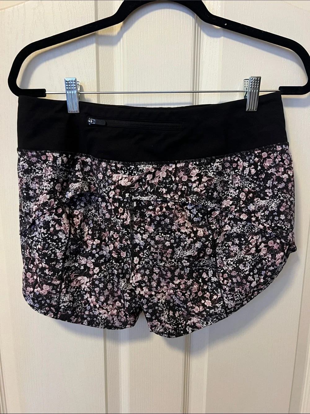 lululemon athletica speed up Black Floral Athletic Shorts 3.5 inseam